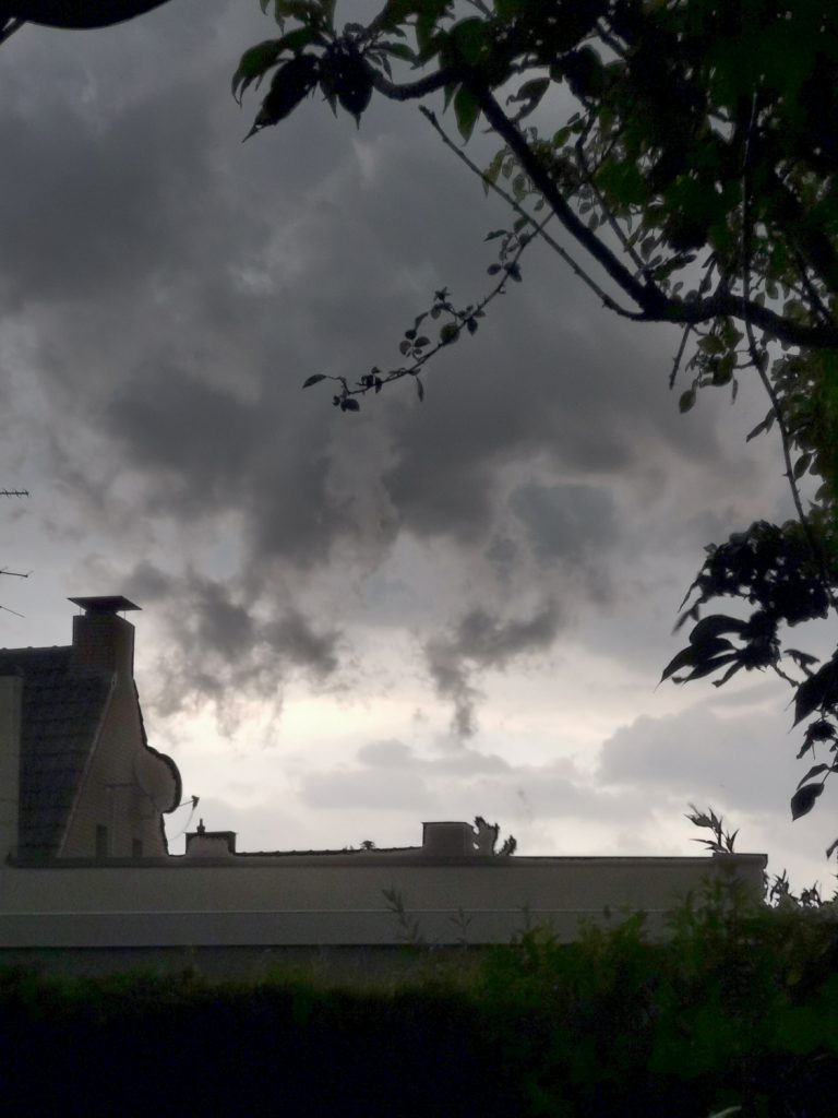 Wolken in Rotation(?)